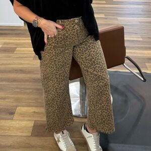 American eagle Leopard jeans size 14